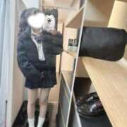 ヒメ日記 2025/02/03 09:17 投稿 える 学校帰りの妹に手コキしてもらった件 谷九