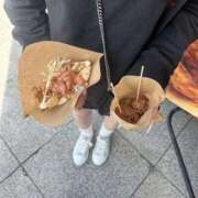 ヒメ日記 2025/04/13 10:33 投稿 える 学校帰りの妹に手コキしてもらった件 谷九