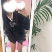 ヒメ日記 2025/04/17 07:47 投稿 える 学校帰りの妹に手コキしてもらった件 谷九