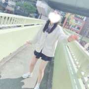 ヒメ日記 2025/04/18 09:45 投稿 える 学校帰りの妹に手コキしてもらった件 谷九