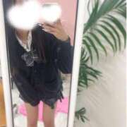 ヒメ日記 2025/04/27 14:27 投稿 える 学校帰りの妹に手コキしてもらった件 谷九