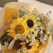 ヒメ日記 2025/06/26 07:46 投稿 える 学校帰りの妹に手コキしてもらった件 谷九