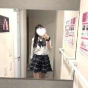 ヒメ日記 2025/08/12 14:06 投稿 える 学校帰りの妹に手コキしてもらった件 谷九