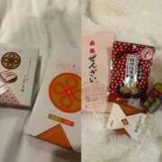 ヒメ日記 2025/11/01 18:10 投稿 える 学校帰りの妹に手コキしてもらった件 谷九