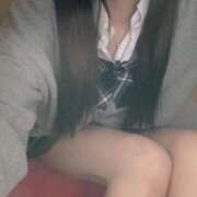 ヒメ日記 2025/11/14 21:42 投稿 える 学校帰りの妹に手コキしてもらった件 谷九