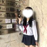 ヒメ日記 2026/05/09 10:50 投稿 える 学校帰りの妹に手コキしてもらった件 谷九