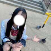 ヒメ日記 2026/07/26 21:47 投稿 える 学校帰りの妹に手コキしてもらった件 谷九