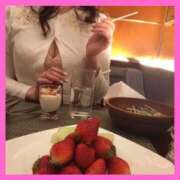 ヒメ日記 2025/03/20 16:37 投稿 綾瀬えりか(あやせえりか) ロケットワイフ