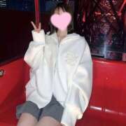 ヒメ日記 2025/05/22 22:17 投稿 三崎　なぎ しゃせきょっ!XX教育される制服女子たち