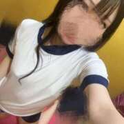 なつき がんばれ🖤 萌えカワ