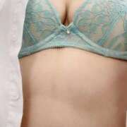 ヒメ日記 2025/04/17 13:09 投稿 春風　みなみ ノーパンパンスト スケベなOL梅田・兎我野店