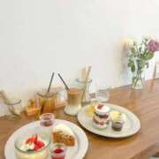 まなか やっと行けた🧁☕‪‎🤍 One More奥様　八王子店