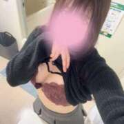 ヒメ日記 2025/12/28 21:21 投稿 あやね 素敵な女の子は好きですか？