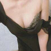 ヒメ日記 2024/12/10 06:42 投稿 ことり お姉京都