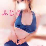 ヒメ日記 2025/10/13 22:34 投稿 ふじこ マダムの品格