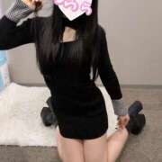 うらら チャームポイント 神田添い寝女子