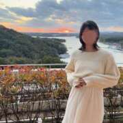 睦　むつみ 挑戦してみないと、わからないことばかり♡ シャトールーブル