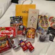 ヒメ日記 2025/11/03 19:31 投稿 佐々木にの ハプニング痴漢電車or全裸入室