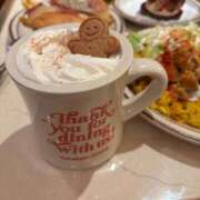 りさ 明日お休みになります💧 吉祥寺角海老
