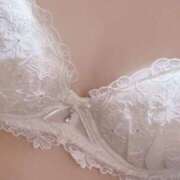 新人しおり さいきん👩🏻‍❤️‍💋‍👩🏻 松本人妻隊