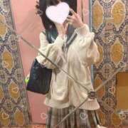 ヒメ日記 2025/05/04 17:35 投稿 そら 学校帰りの妹に手コキしてもらった件 谷九