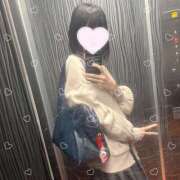 ヒメ日記 2025/09/28 04:03 投稿 そら 学校帰りの妹に手コキしてもらった件 谷九