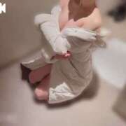 ヒメ日記 2024/12/14 11:58 投稿 恋乃柚妃とまれ 全裸革命orおもいっきり痴漢電車