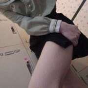 とわ 外はあいにくの雨だね…☔️🌀 2980円