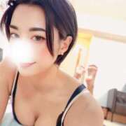 ヒメ日記 2024/12/31 10:38 投稿 ひかり プールサイド