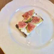 ヒメ日記 2025/11/11 13:02 投稿 ひかり プールサイド