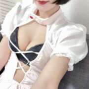 ヒメ日記 2026/04/02 11:56 投稿 ひかり プールサイド