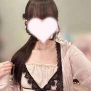 藤原みわ ぱくぱくっ🍣 (๑ᵔ⤙ᵔ๑ 🥢) 断りきれない美人マッサージ嬢たち