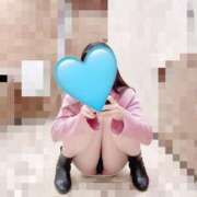 ヒメ日記 2025/11/30 23:15 投稿 ちひろ KUROKIN-黒い金魚Ⅱ-