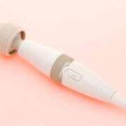 ヒメ日記 2025/06/13 12:54 投稿 里田まい 全裸美女からのカゲキな誘惑