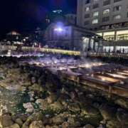 ヒメ日記 2025/08/31 17:12 投稿 里田まい 全裸美女からのカゲキな誘惑