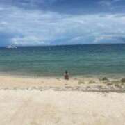 ヒメ日記 2025/10/16 17:22 投稿 里田まい 全裸美女からのカゲキな誘惑