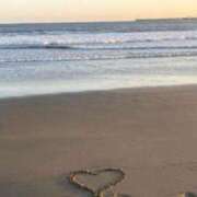 ヒメ日記 2026/01/07 19:38 投稿 里田まい 全裸美女からのカゲキな誘惑