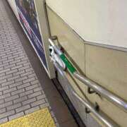 さき 謎の靴 プレジデントオアシス