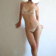 ヒメ日記 2025/12/24 12:15 投稿 しろ The White