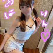 りん 🐰おはりんっ🐰 The White