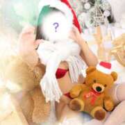 ヒメ日記 2025/12/19 18:01 投稿 にこ The White