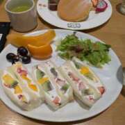 みかさ めちゃ眠い！ 完熟ばなな八王子