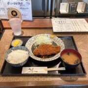 ヒメ日記 2025/07/02 09:20 投稿 らむ もしも素敵な妻が指輪をはずしたら・・・