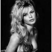 ヒメ日記 2025/12/29 12:05 投稿 大原エミリ プレジデントクラブ