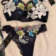 ヒメ日記 2025/11/05 06:16 投稿 桜　なつみ エアポート