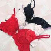 ヒメ日記 2025/12/18 04:14 投稿 桜　なつみ エアポート