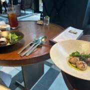 まりな する？ 完全密室 無抵抗