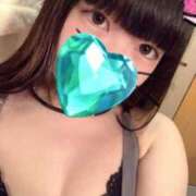 えみか 2日後、久しぶりに出勤🥹 素敵な女の子は好きですか？