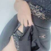 ヒメ日記 2025/02/12 09:55 投稿 伊藤ななせ 全裸美女からのカゲキな誘惑