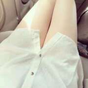 ヒメ日記 2025/11/17 17:36 投稿 伊藤ななせ 全裸美女からのカゲキな誘惑